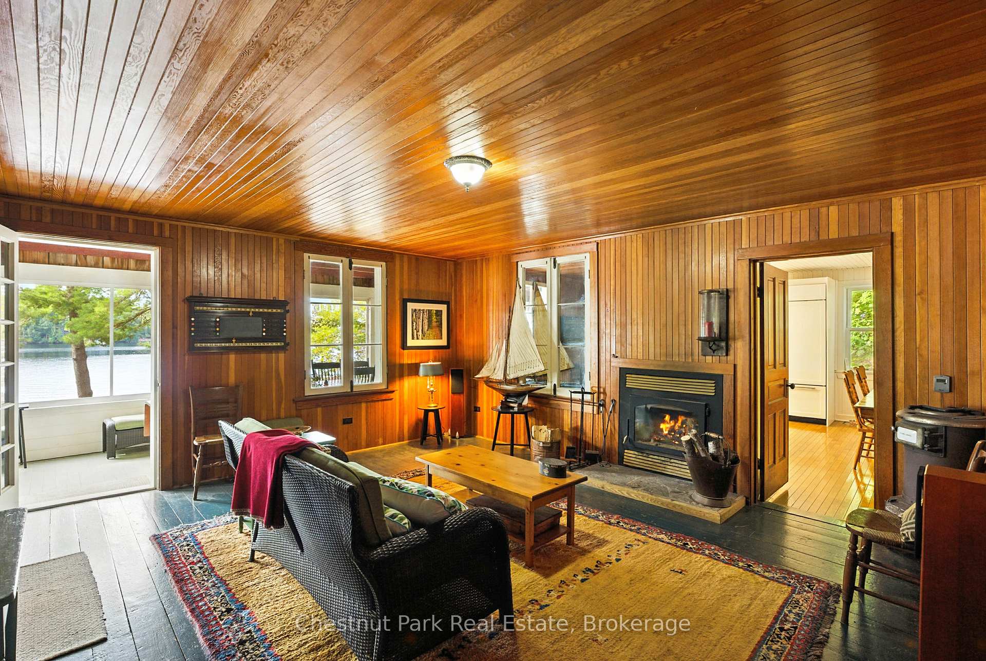 5 Bedroom Single Family Home/House's Image 14