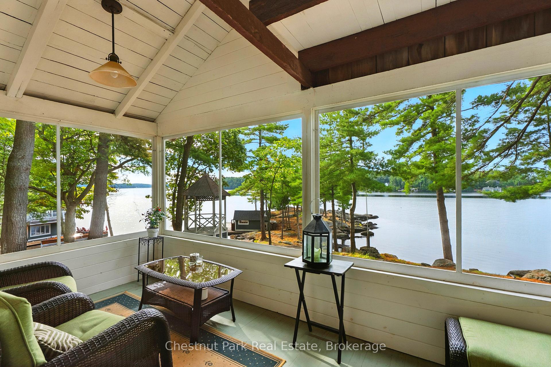 5 Bedroom Single Family Home/House's Image 8