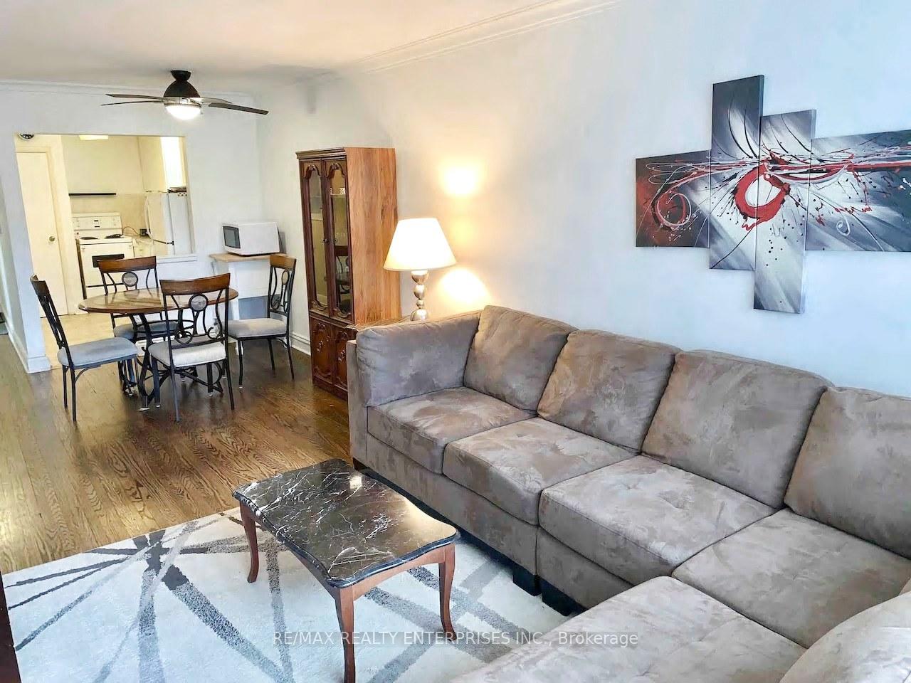 2 - 297 Lakeshore Road E Mississauga Ontario Canada Rent residential Linda Pinizzotto RE/MAX Realty Enterprises Inc., Brokerage*