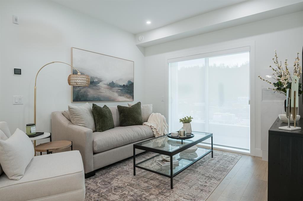 206 46187 THOMAS ROAD|Sardis Eas Chilliwack British Columbia Canada Sale residential HomeLife Realty Services