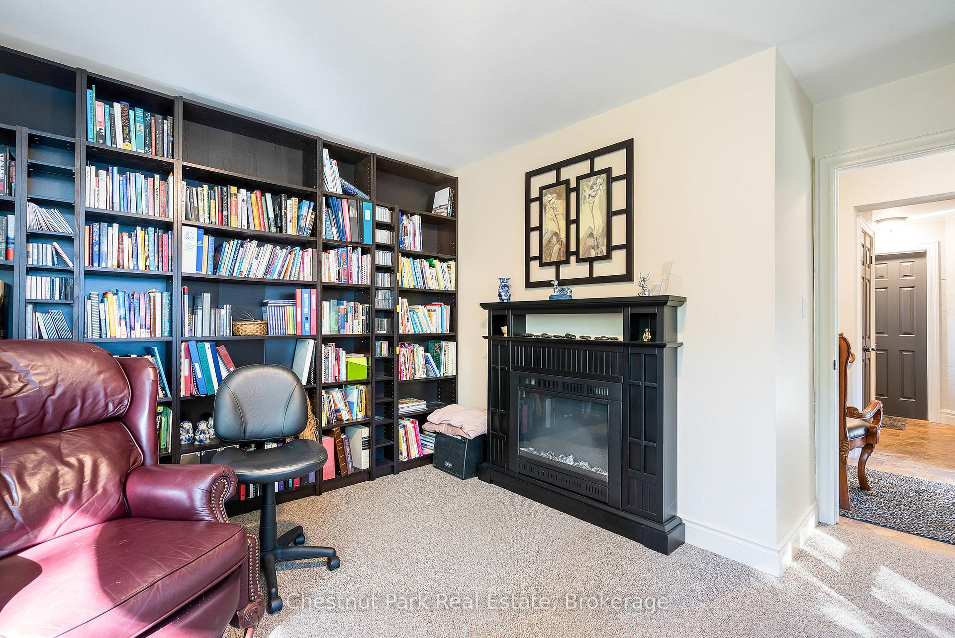 3 Bedroom Single Family Home/House's Image 35