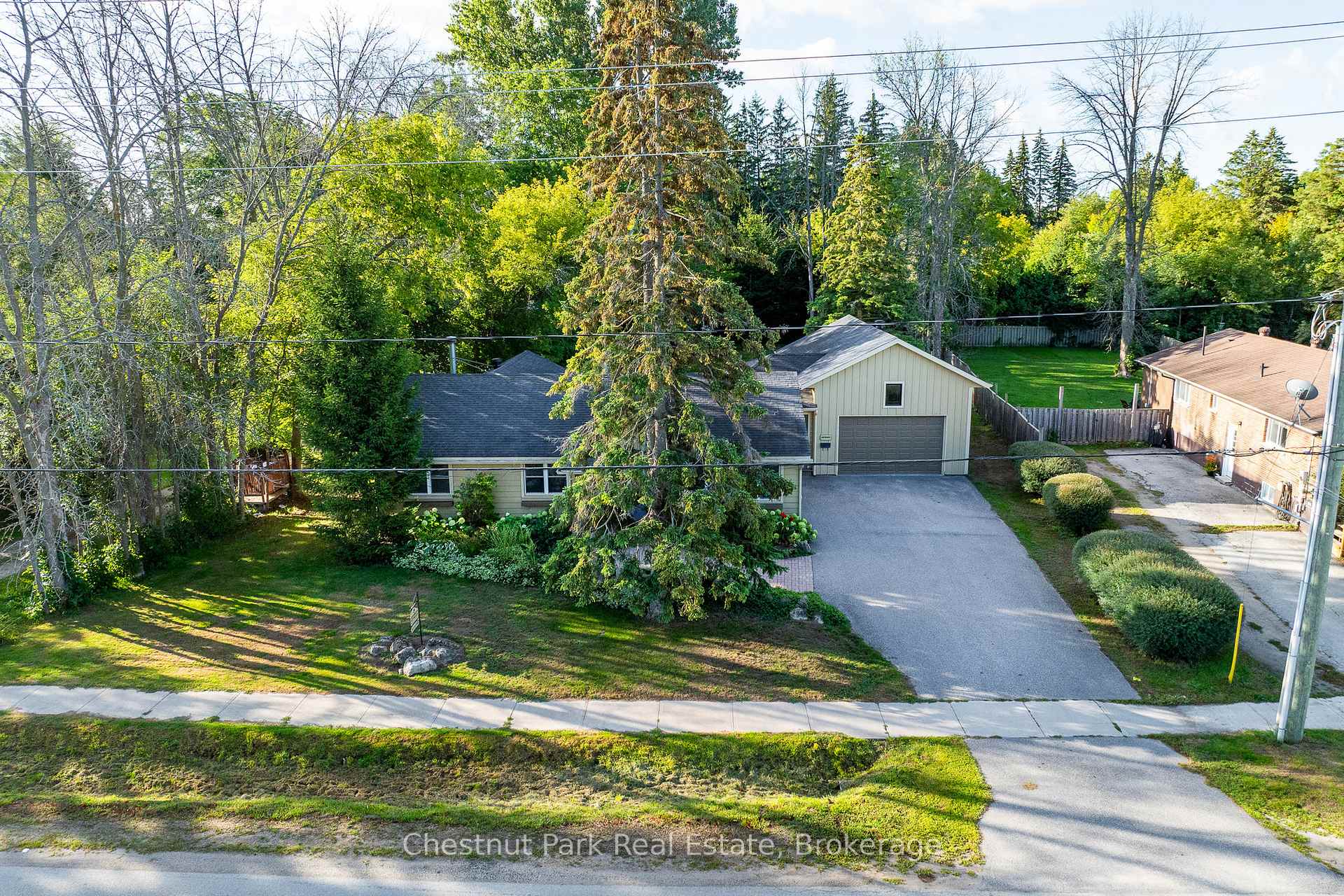3 Bedroom Single Family Home/House's Image 41