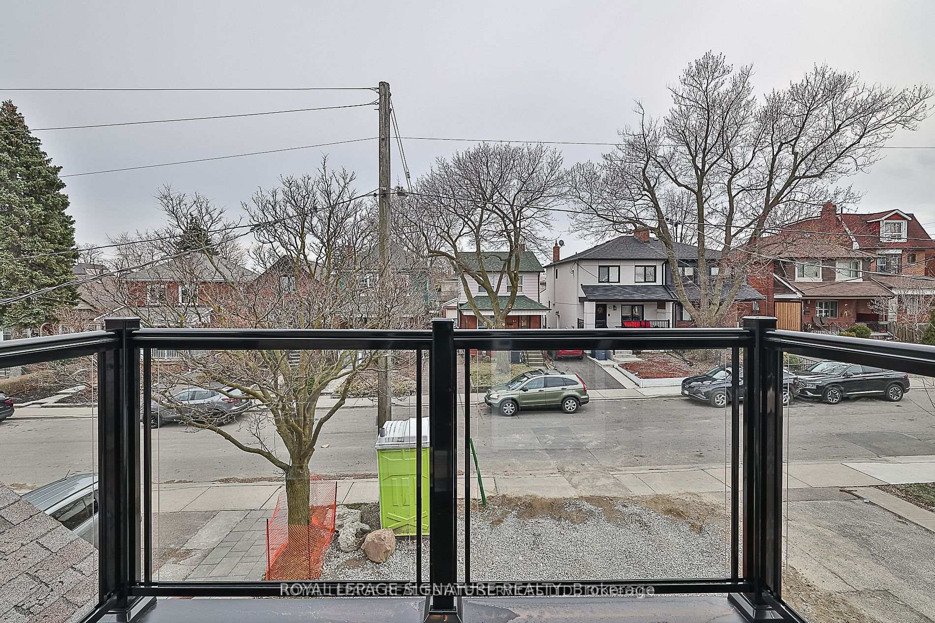 Second - 60 Belvidere Avenue Toronto Ontario Canada Rent residential Luke Chang Royal LePage Signature Realty, Brokerage *