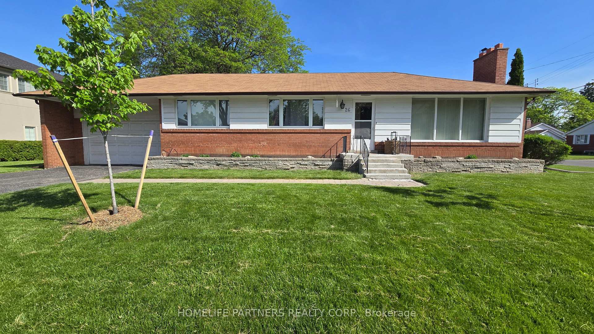 26 Leland Avenue Toronto Ontario Canada Rent residential Chris Kosalka HomeLife Partners Realty Corp., Brokerage*