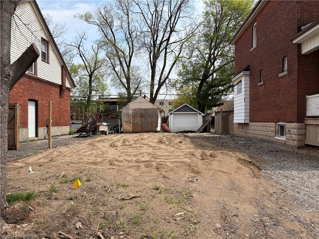 18 Tuxedo Avenue N Hamilton Ontario Canada Sale residential   Coldwell Banker Homefront Realty