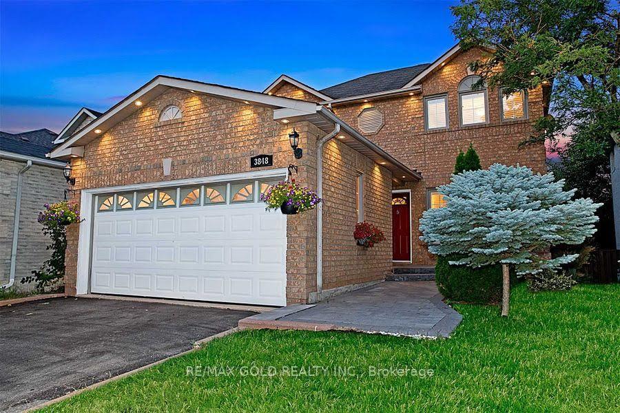 3848 Periwinkle Crescent Mississauga Ontario Canada Rent residential Asher Ullah RE/MAX Gold Realty Inc., Brokerage *
