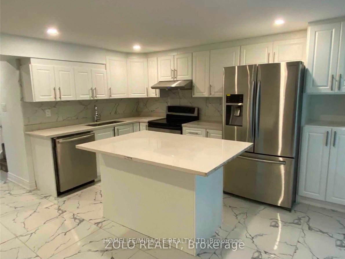 236B Renforth Drive Toronto Ontario Canada Rent residential Devinder Dhillon HomeLife/Miracle Realty Ltd, Brokerage *