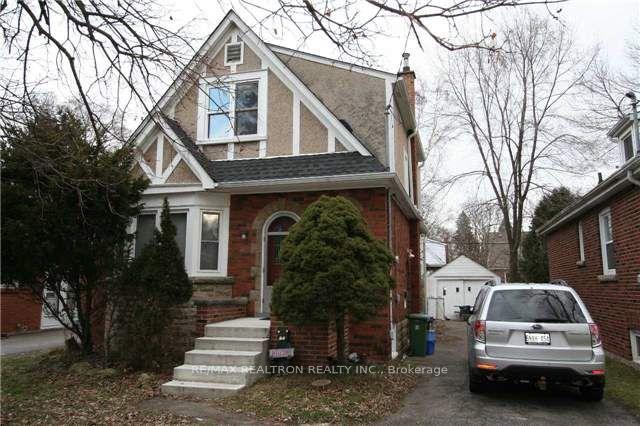 28 Hollywood Street N Hamilton Ontario Canada Sale residential Carol Teichman RE/MAX Realtron Realty Inc, Brokerage 