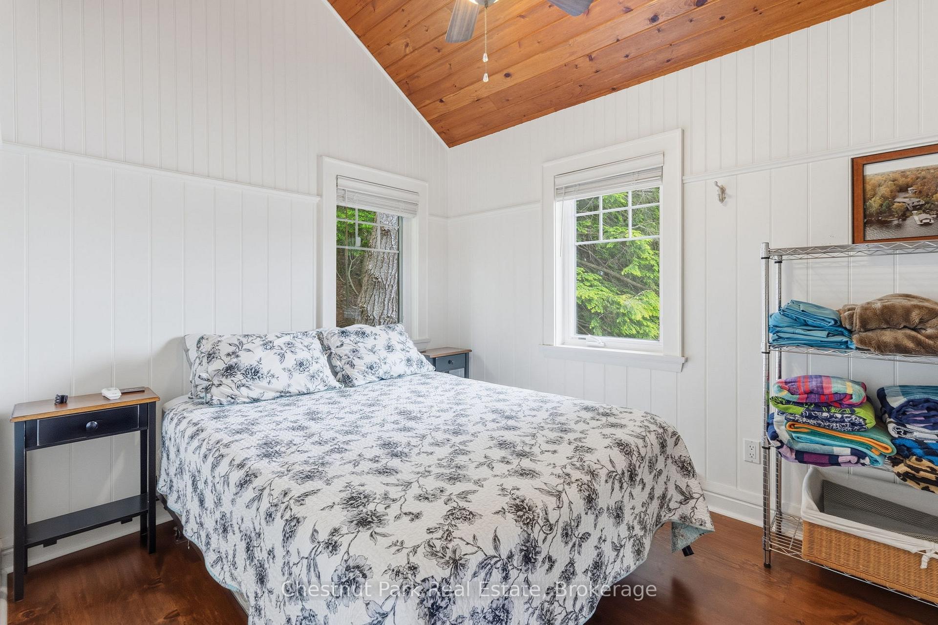 5 Bedroom Single Family Home/House's Image 31