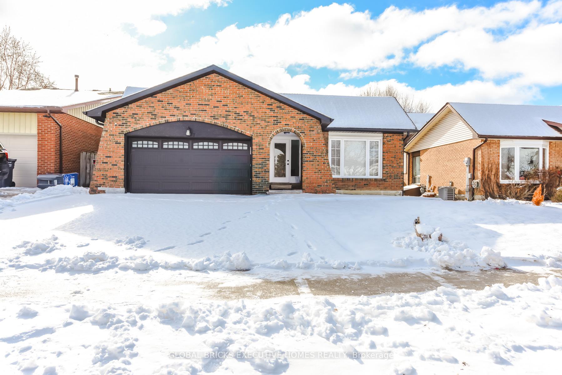77 Blackthorn Lane Brampton Ontario Canada Sale residential   Global Bricks Executive Homes Realty, Brokerage