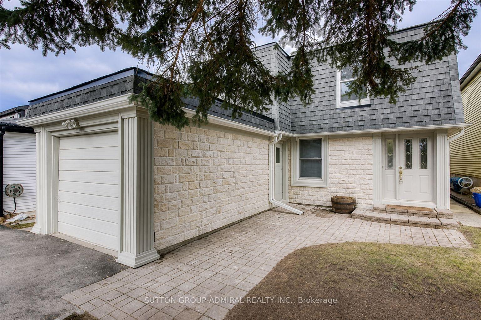 34 Kitsilano Crescent Richmond Hill Ontario Canada Sale residential Leonard Selvaratnam Sutton Group-Admiral Realty Inc., Brokerage *