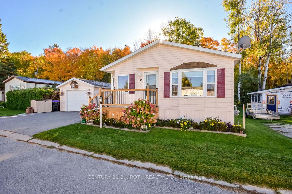 1355 Hilltop Road Severn Ontario Canada Sale residential Becky Spencer Keller Williams Experience Realty, Brokerage*