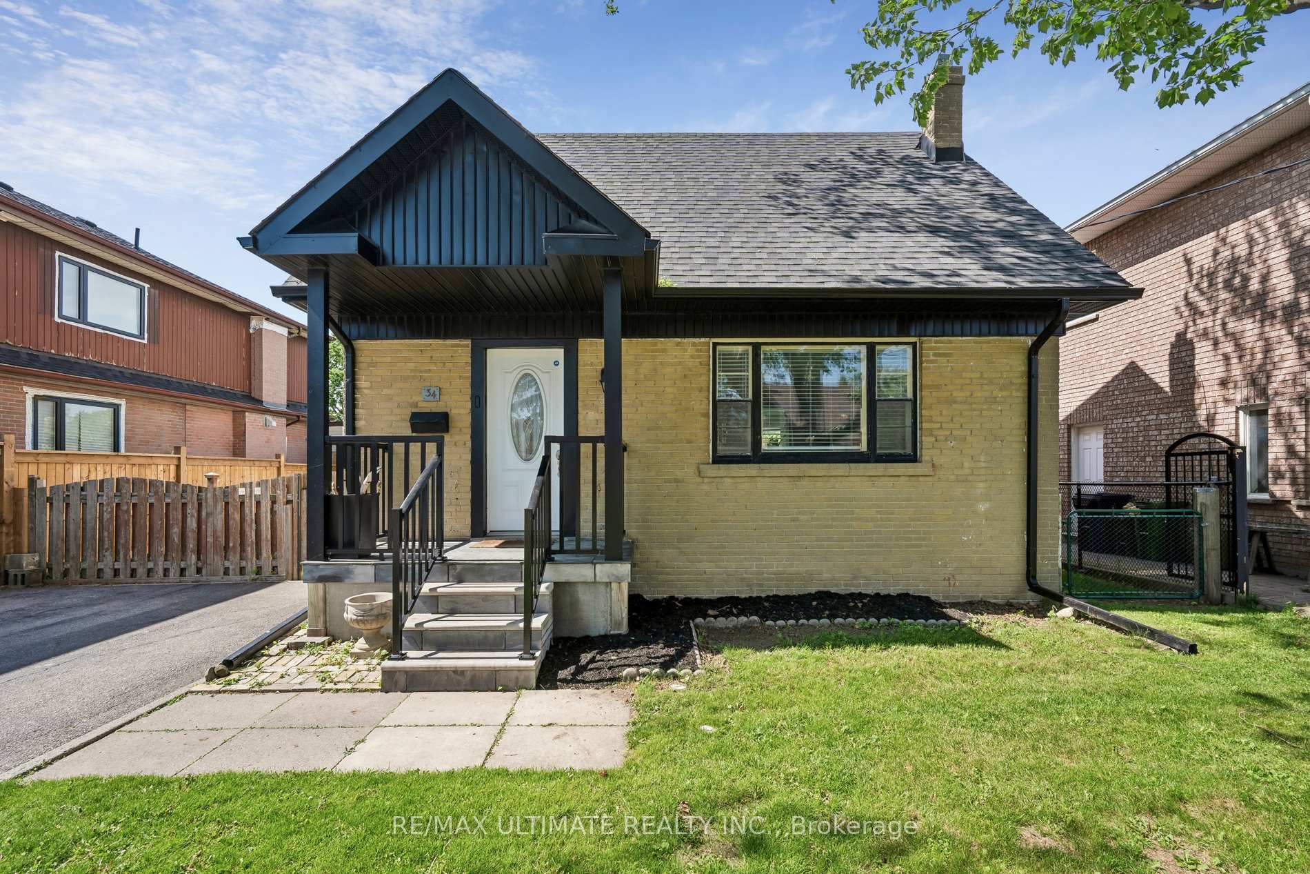 Basement - 34 Compton Crescent Toronto Ontario Canada Rent residential Gilbert Lopes RE/MAX Ultimate Realty, Brokerage *