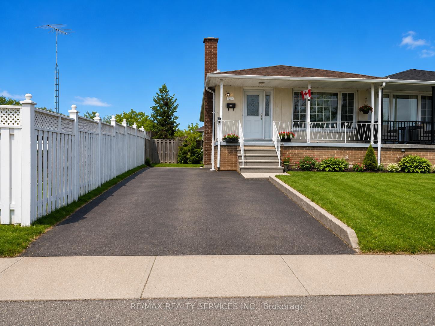 7731 Redstone Road Mississauga Ontario Canada Rent residential CJ Singh RE/MAX Realty Services Inc., Brokerage*