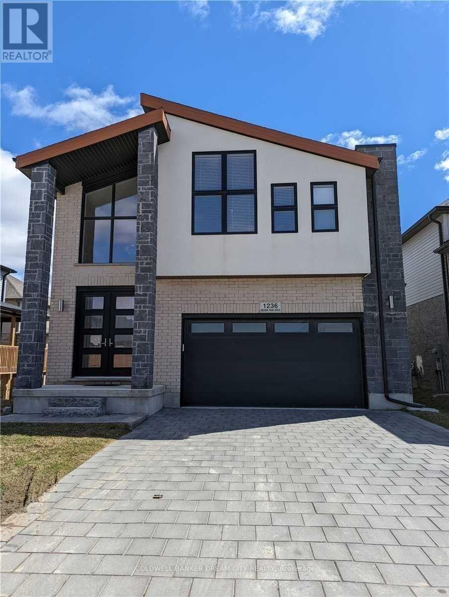 1236 Medway Park Drive London North Ontario Canada Rent residential Akash Juneja COLDWELL BANKER DREAM CITY REALTY