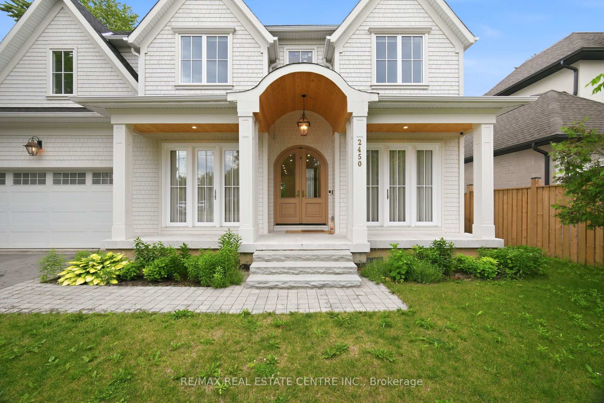 2450 Rebecca Street Oakville Ontario Canada Rent residential Yasir Saleh RE/MAX Real Estate Centre Inc., Brokerage*