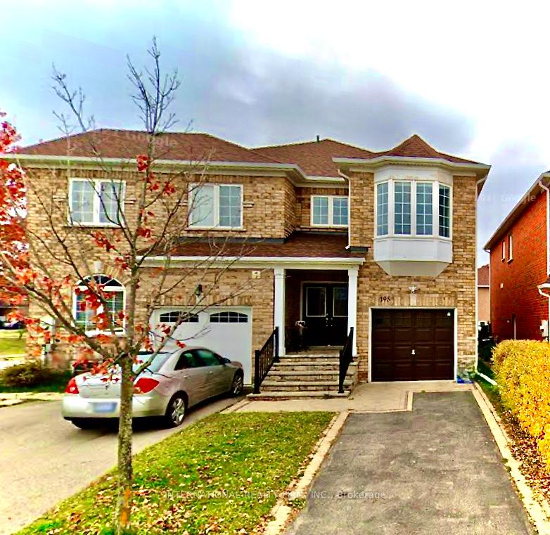 195 Warwick Crescent Newmarket Ontario Canada Rent residential Adriana De Gregorio INTERNATIONAL REALTY FIRM, INC.