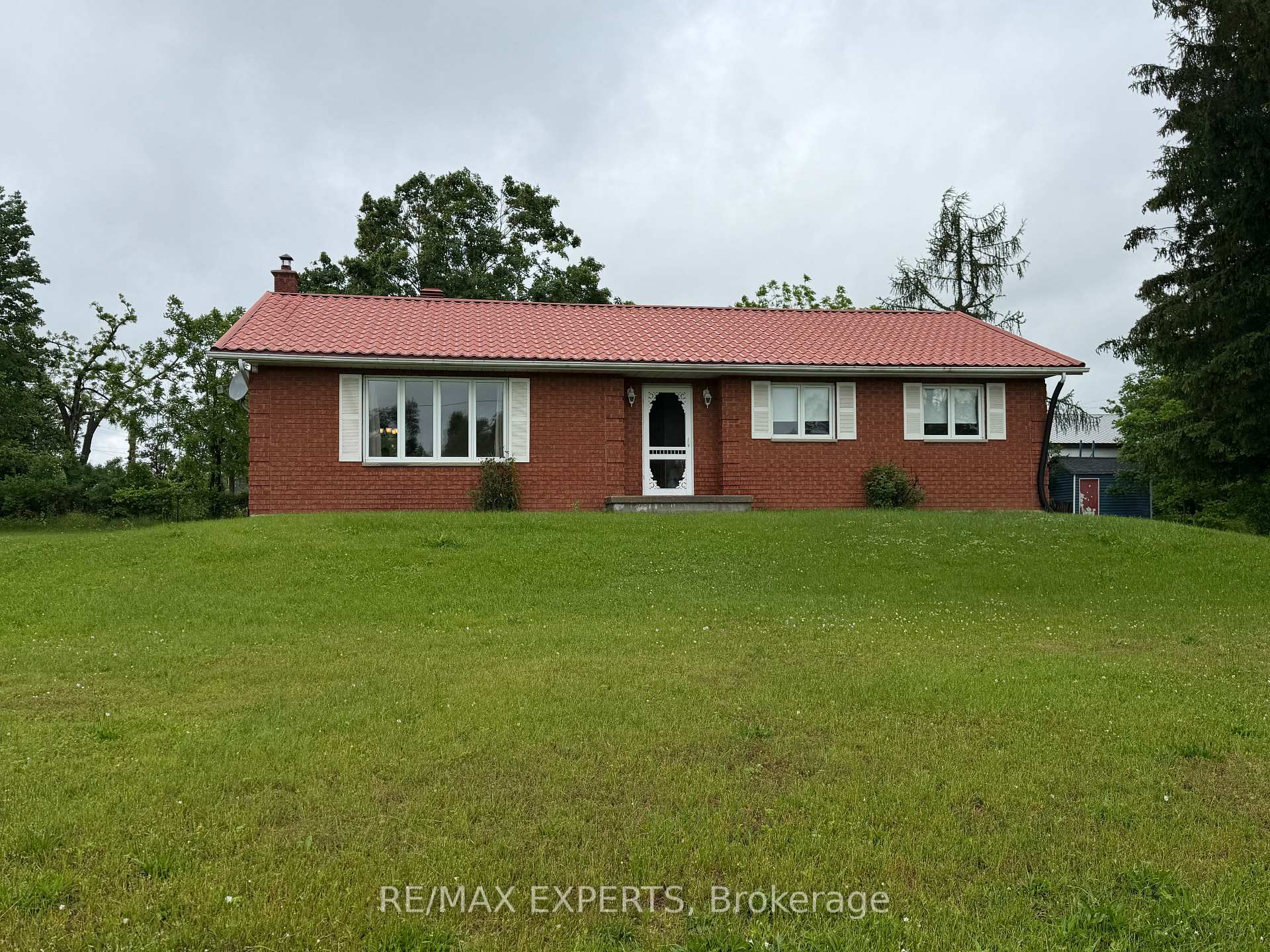 33 Fifth Line S Oro-Medonte Ontario Canada Sale residential   Re/Max Experts, Brokerage*