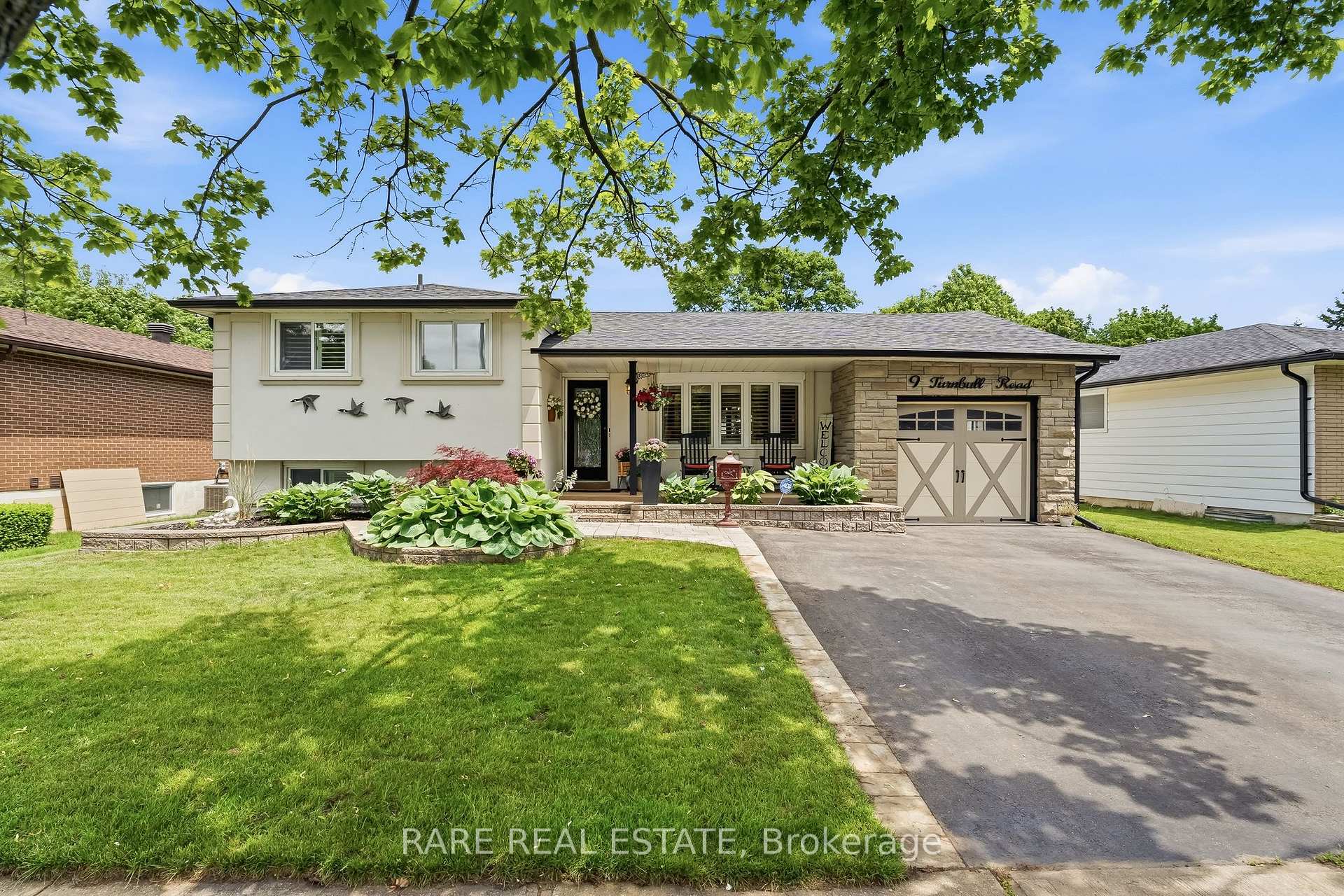 9 Turnbull Road Ajax Ontario Canada Sale residential Nicholas Clark InCom New Example Office