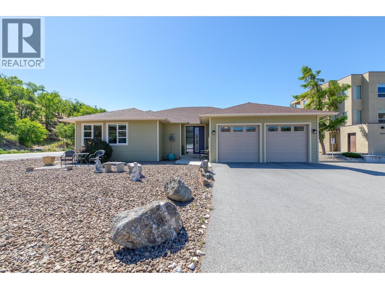 6602 Oxbow Crescent Oliver British Columbia Canada Sale residential Steve Daschuk Fair Realty