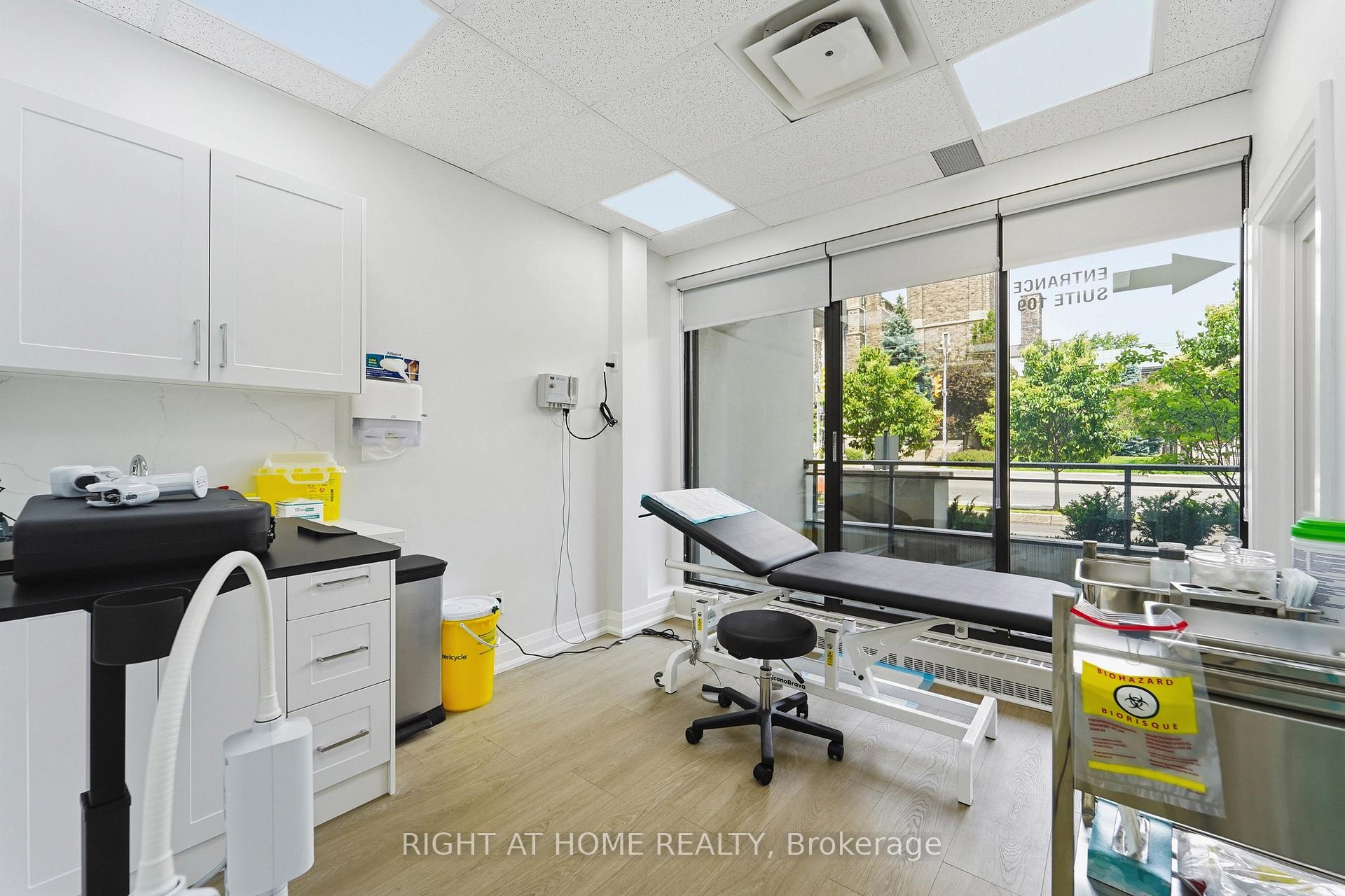 109 - 235 St Clair Avenue W Toronto Ontario Canada Lease commercial Rick Spagnuolo Right at Home Realty, Brokerage*