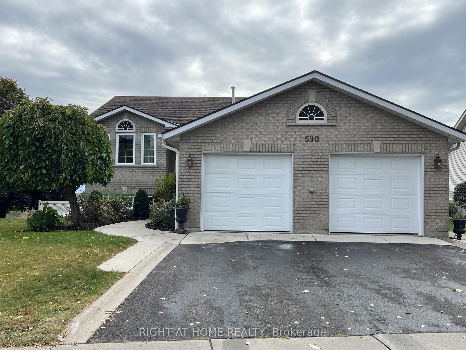 590 Arbour Crescent Kingston Ontario Canada Rent residential George Mitropoulos Right at Home Realty, Brokerage*