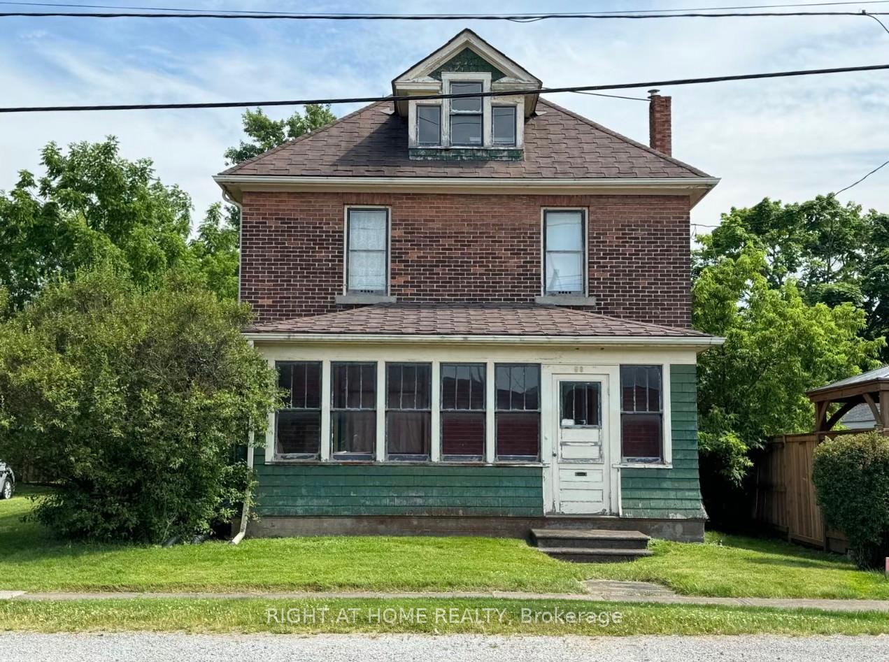 58 Neff Street Port Colborne Ontario Canada Sale residential Moyeen Syed Right at Home Realty, Brokerage*