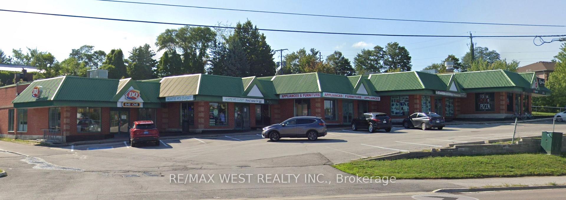482 The Queensway S Street Georgina Ontario Canada Lease commercial Amanda Da Costa RE/MAX West Realty Inc., Brokerage *