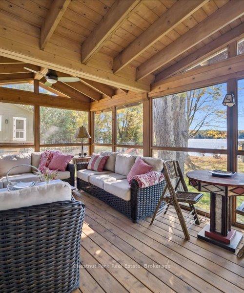5 Bedroom Single Family Home/House's Image 22