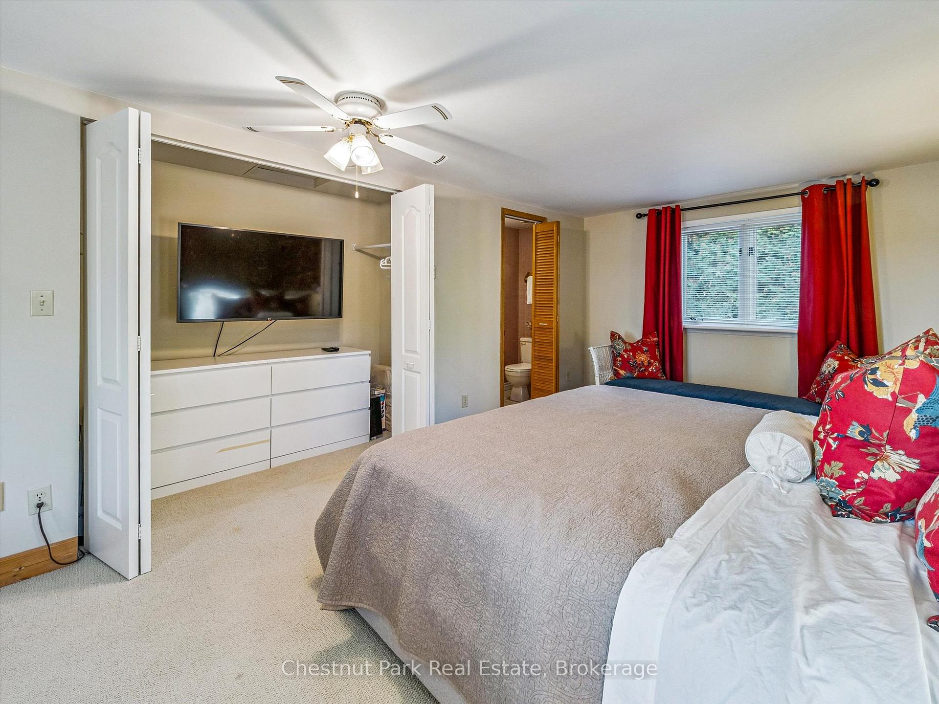 5 Bedroom Single Family Home/House's Image 31