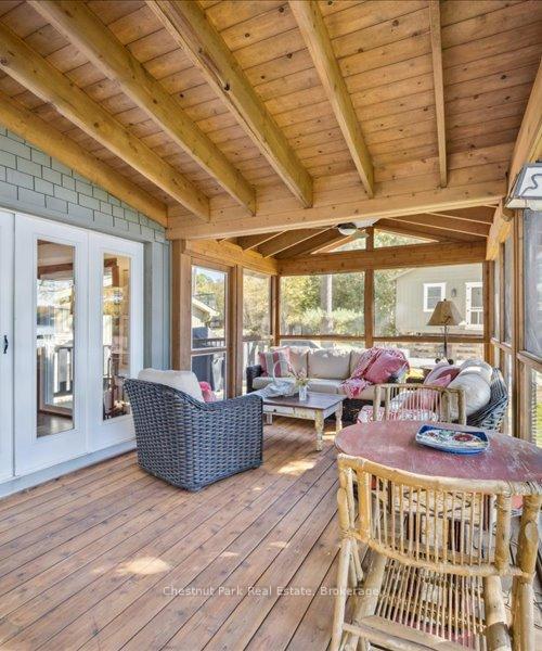 5 Bedroom Single Family Home/House's Image 19