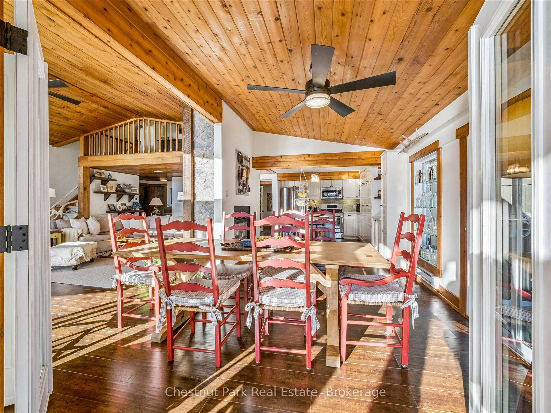 5 Bedroom Single Family Home/House's Image 13