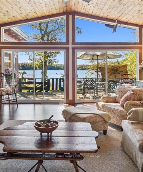 5 Bedroom Single Family Home/House's Image 11