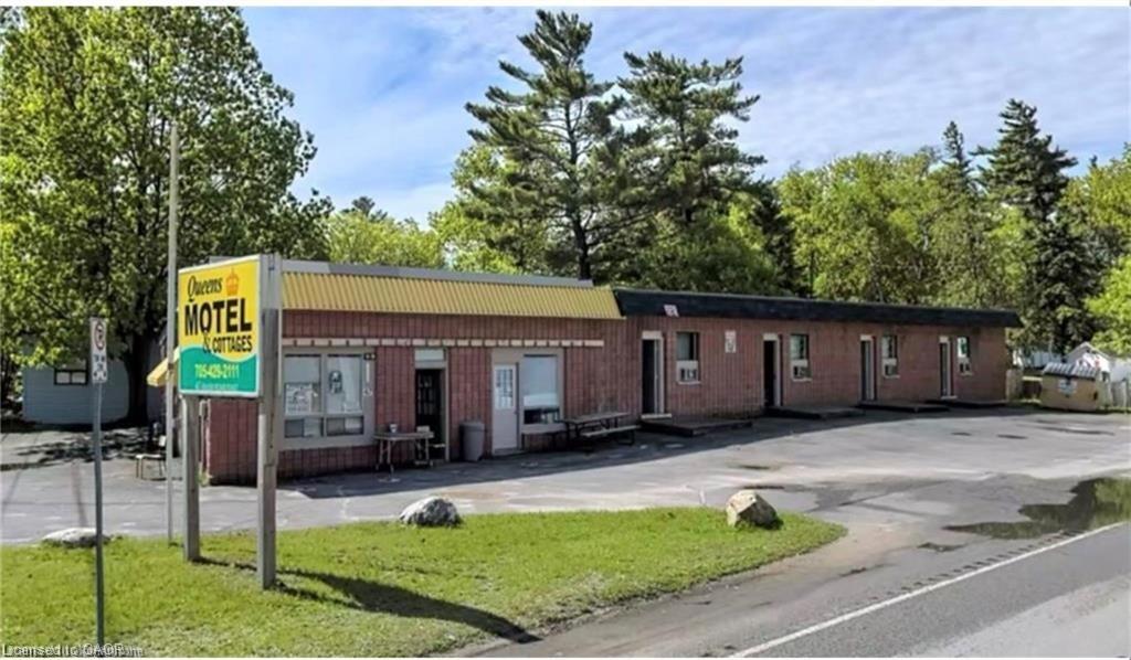 47 River Road E Wasaga Beach Ontario Canada Sale commercial   Platinum Lion Realty Inc., Brokerage*