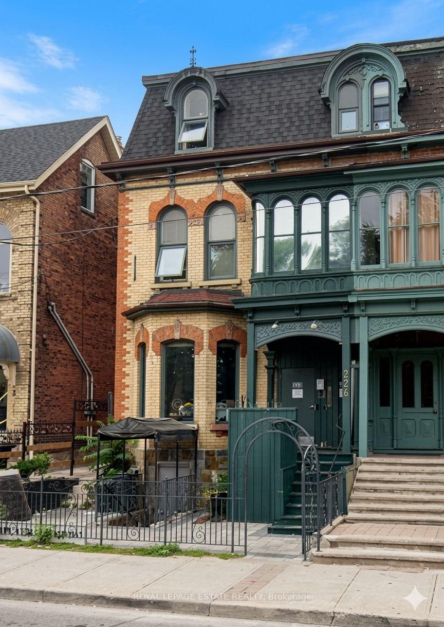 Main - 226 Carlton Street Toronto Ontario Canada Lease commercial Distillery and Canary Condos Real Estate Homeward, Brokerage*