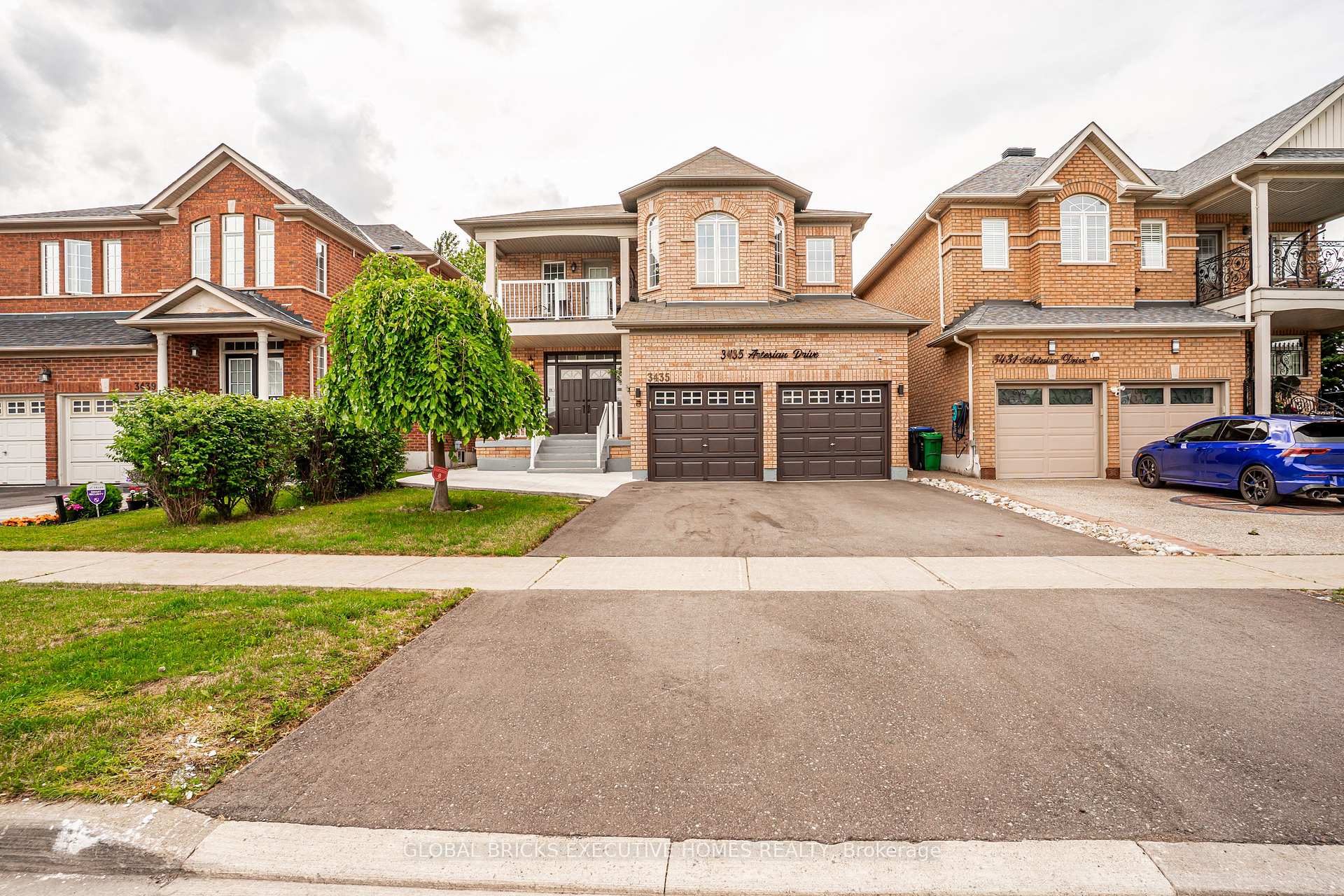 3435 Artesian Drive Mississauga Ontario Canada Sale residential Professional Group RE/MAX Realty Specialists Inc., Brokerage*