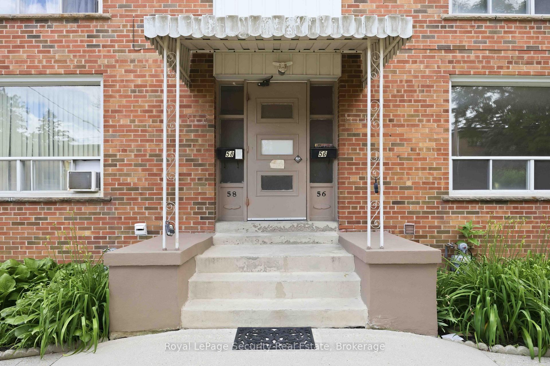 3 - 58 Leduc Drive Toronto Ontario Canada Rent residential Cristina Lopes ROYAL LEPAGE SECURITY REAL ESTATE, BROKERAGE*