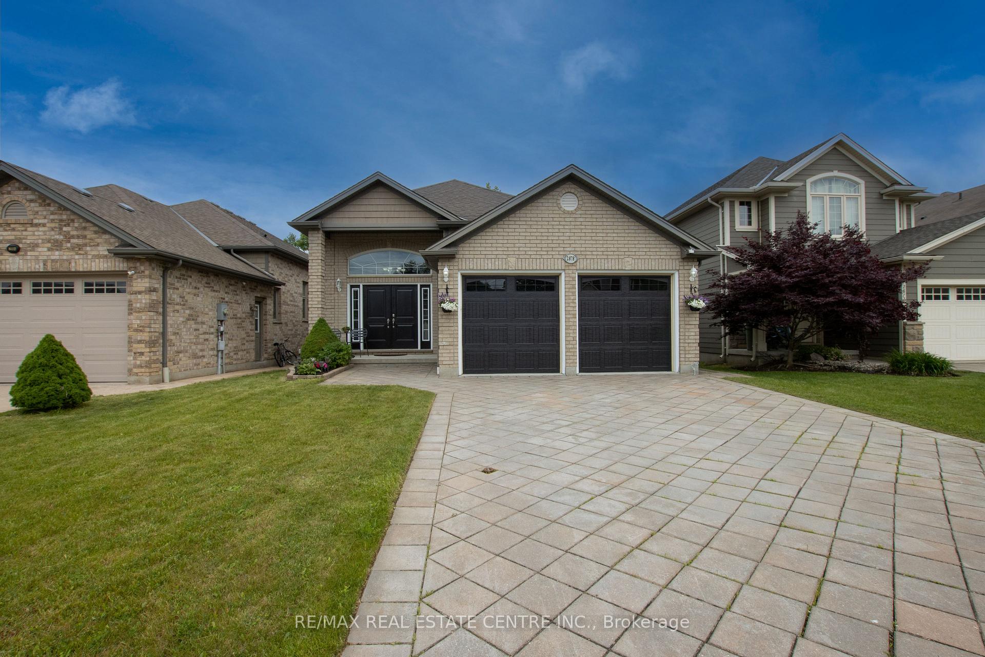 2878 Devon Road London South Ontario Canada Sale residential Dave Bassi RE/MAX Real Estate Centre Inc., Brokerage *
