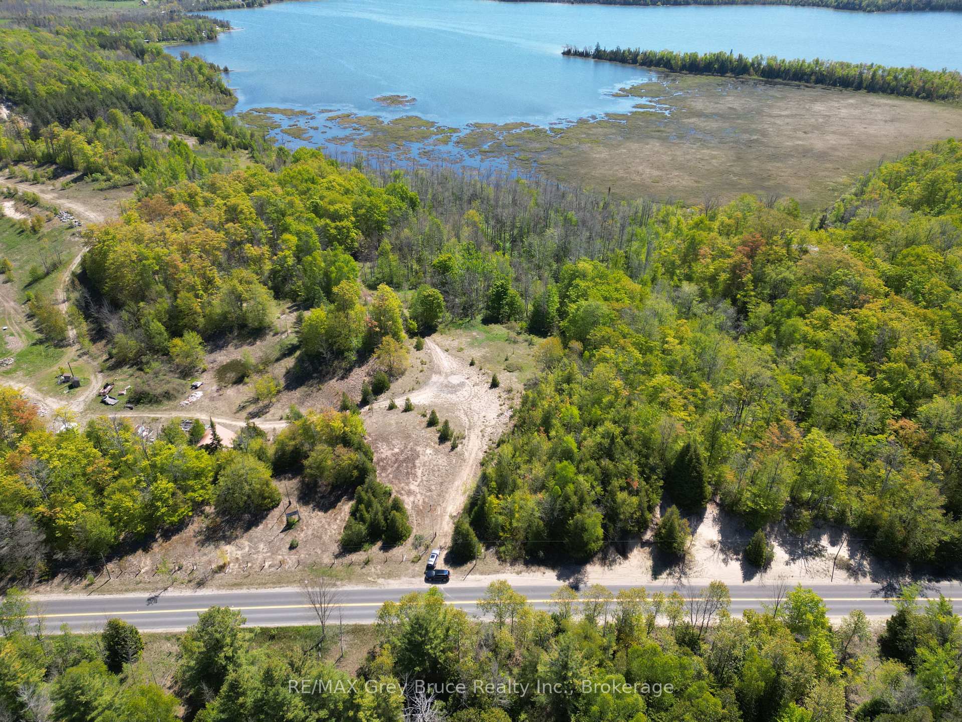 217 Bryant Street South Bruce Peninsula Ontario Canada Sale residential DAWN-LEE McKENZIE RE/MAX GREY BRUCE REALTY INC 