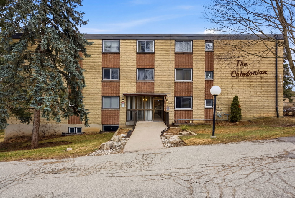206 - 944 Caledonian View   Cambridge Ontario Canada Sale residential Alicia Snell Re/Max Icon Realty., Brokerage*