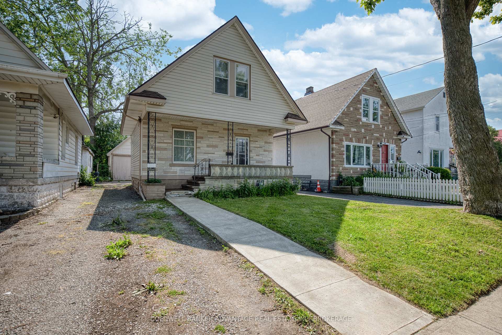48 Empire Street Welland Ontario Canada Sale residential Alain (AL) Raby COLDWELL BANKER ADVANTAGE REAL ESTATE INC, BROKERAGE*