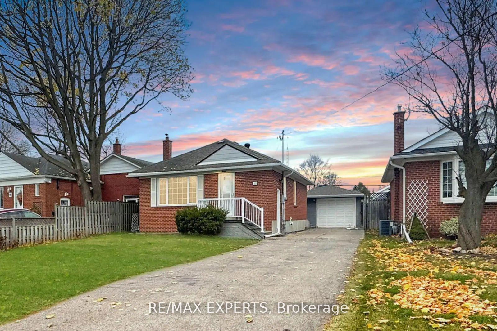117 Marchington Circle Toronto Ontario Canada Rent residential NIHAD HAZBOUN Re/Max Experts, Brokerage*