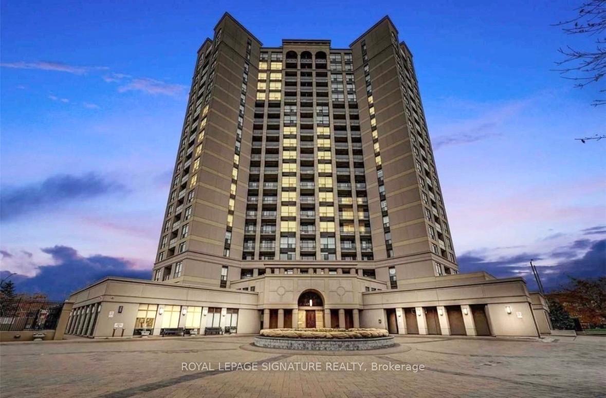 TH 105 - 220 Forum Drive Mississauga Ontario Canada Rent residential Ira Kalemi Royal LePage Signature Realty, Brokerage *