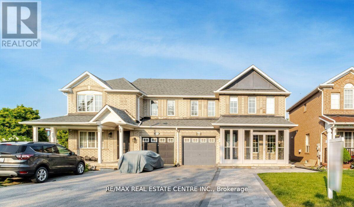 Upper - 83 Convoy Crescent Vaughan Ontario Canada Rent residential Al & Peggy Cunningham Re/Max Experts, Brokerage*