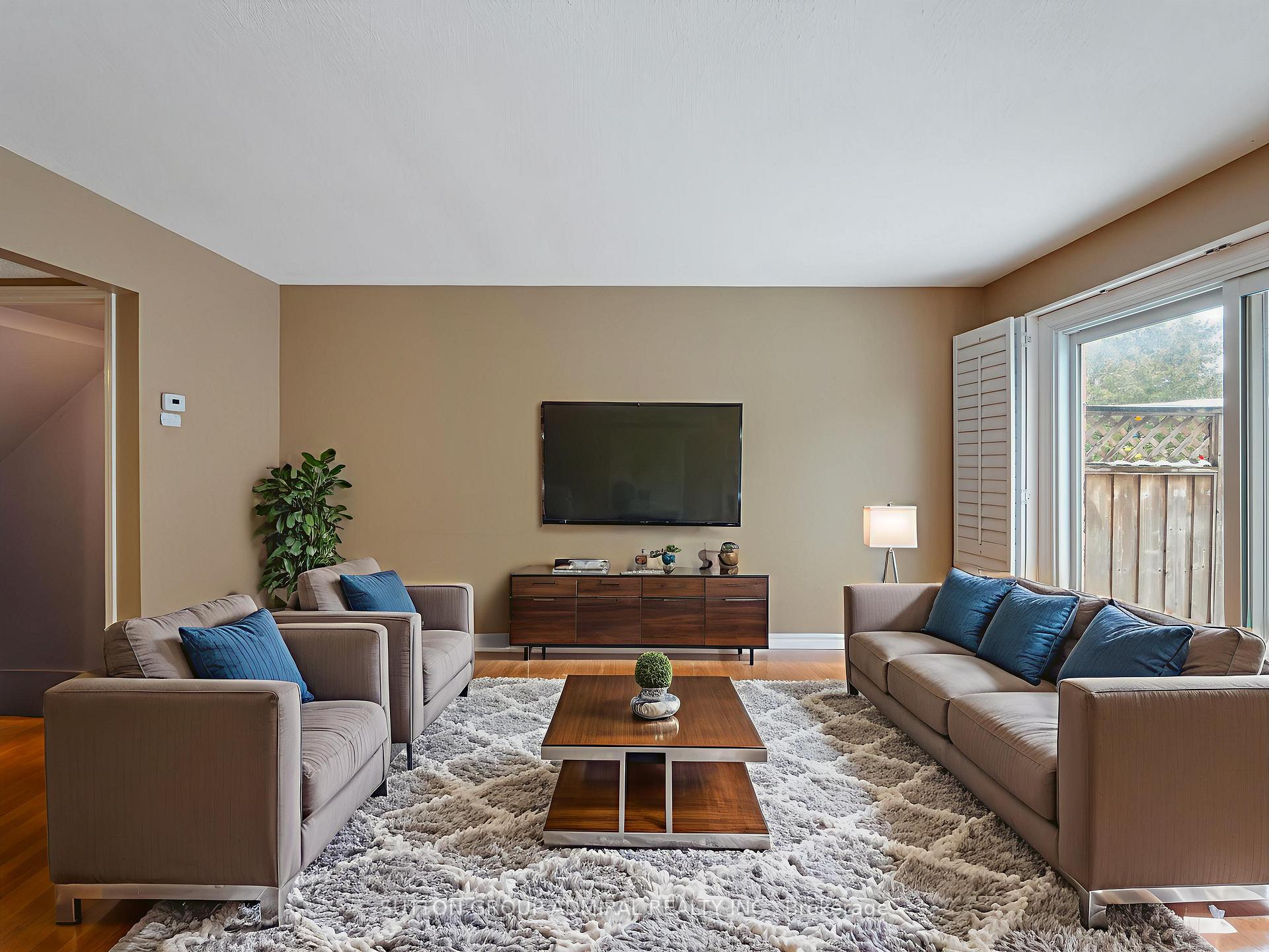 #60 - 385 The East Mall Toronto Ontario Canada Sale residential Sheldon Kiestin Sutton Group-Admiral Realty Inc., Brokerage *