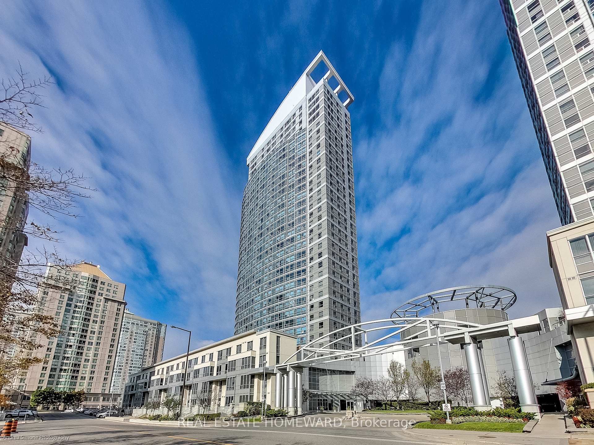 2615 - 36 Lee Centre Drive Toronto Ontario Canada Rent residential Kurt Menze Real Estate Homeward, Brokerage*