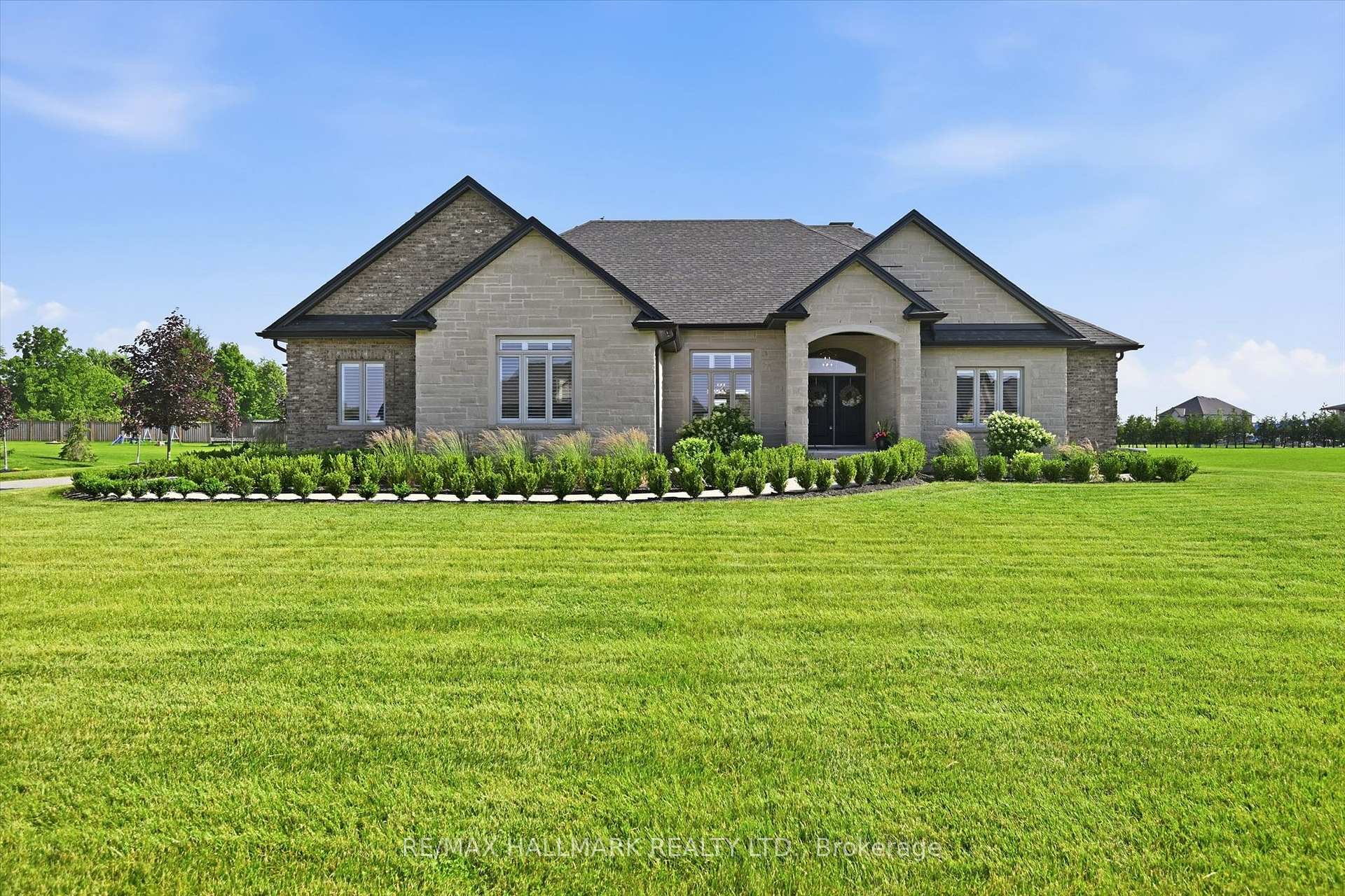 18 Kramer Court Haldimand Ontario Canada Sale residential Philip Toso RE/MAX Hallmark Realty Ltd., Brokerage *