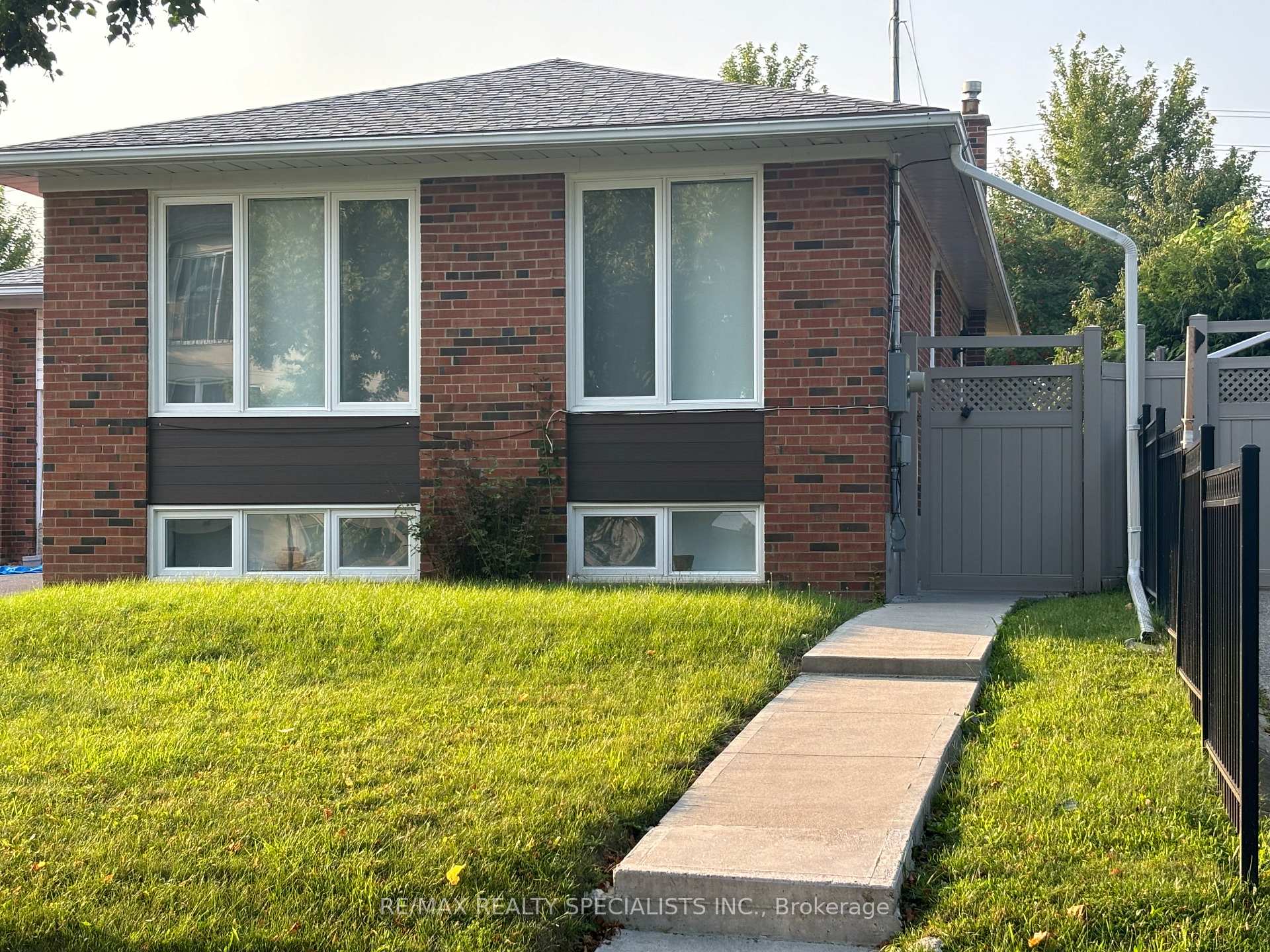 Basement - 12 Deeth Drive Toronto Ontario Canada Rent residential Jose Dias RE/MAX Realty Specialists Inc., Brokerage*