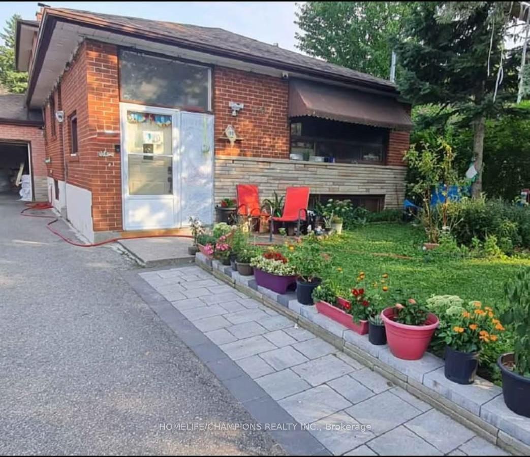701 Brimorton Drive NE Toronto Ontario Canada Rent residential Utayan Ponnuthurai HomeLife/Champions Realty Inc., Brokerage*