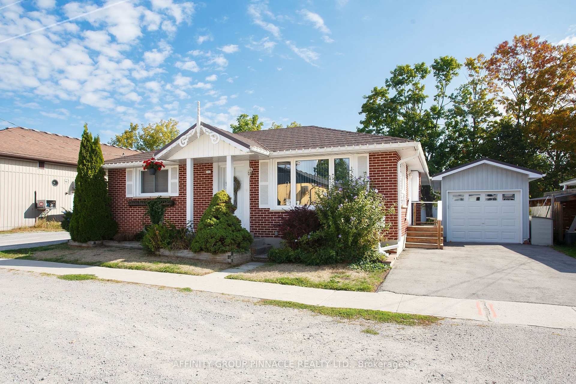74 William Street Kawartha Lakes Ontario Canada Sale residential TRUDY WILSON RE/MAX Eastern Realty Inc. Brokerage*